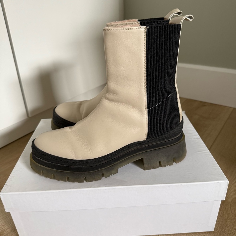 Maguire Sienna Cream Chelsea Lug Sole Boots - Women's Leather Boots - Picture 2 of 7